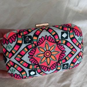 Never been worn Francesca’s Clutch